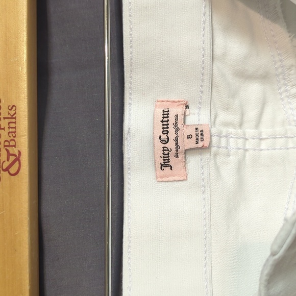 Juicy Couture Junior/Women's Petite Straight Leg Jeans - Picture 8 of 8